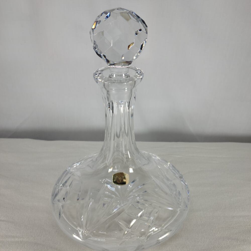 VTG Atlantis Crystal Whiskey Decanter Portugal Hand Cut Faceted Stopper Barware